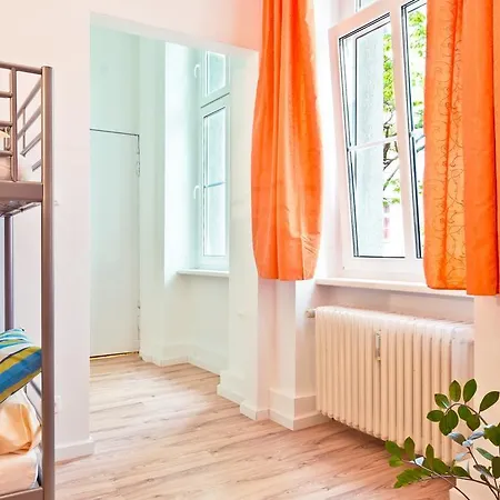 Albergue Sleep Cheap *