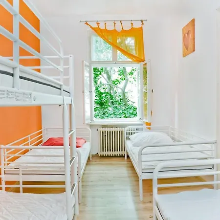 Hostel Sleep Cheap Berlin