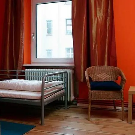 Hostel Sleep Cheap *