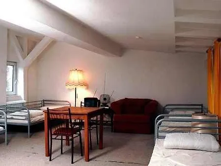 Sleep Cheap Hostel *