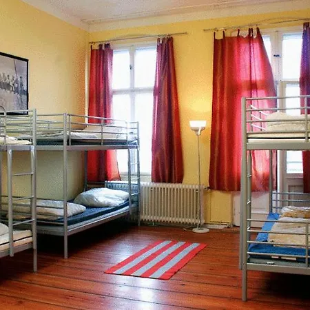 Hostel Sleep Cheap *